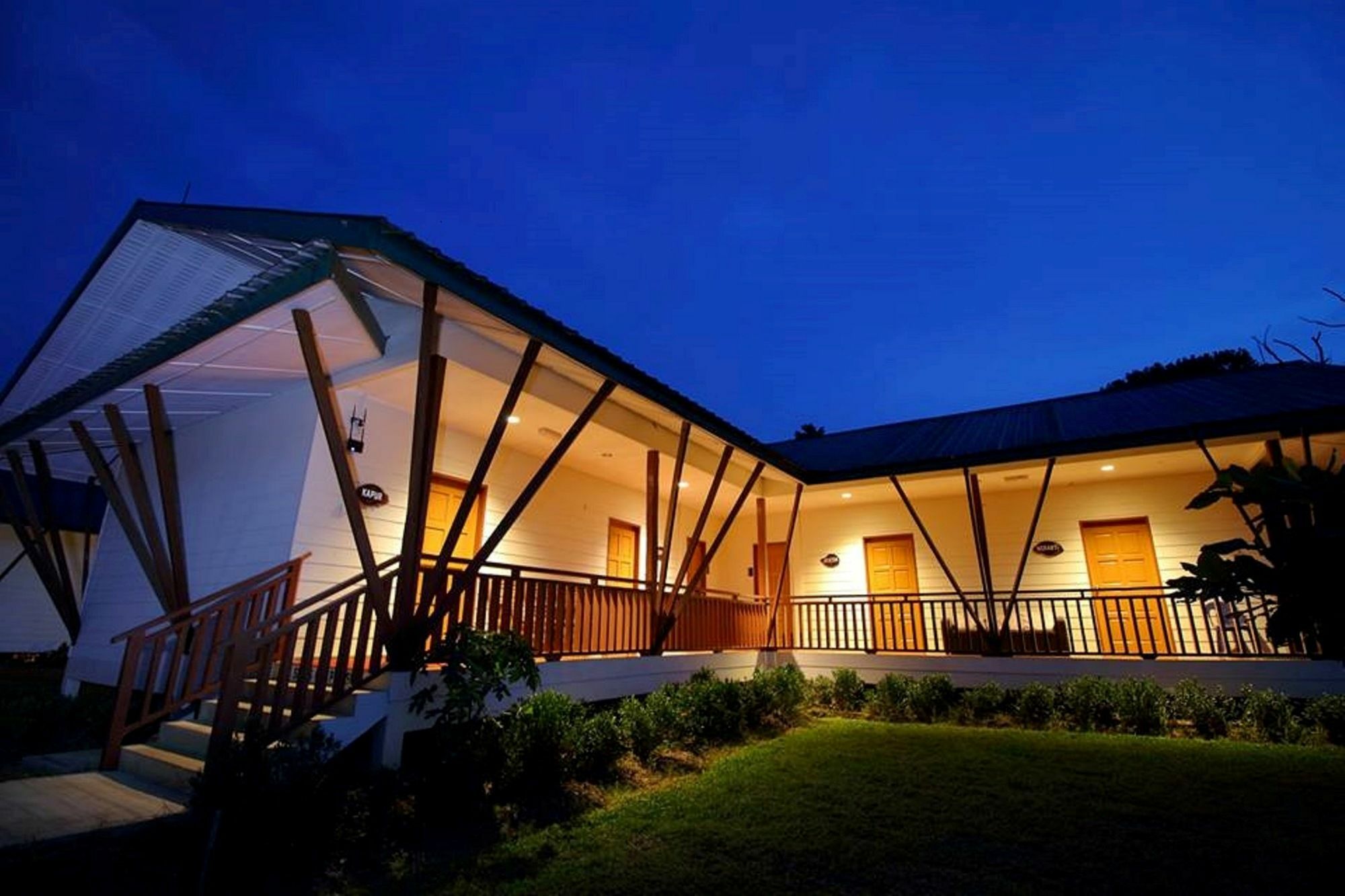 Tanini Sepilok Formerly Known As Nature Lodge Sepilok Bagian luar foto